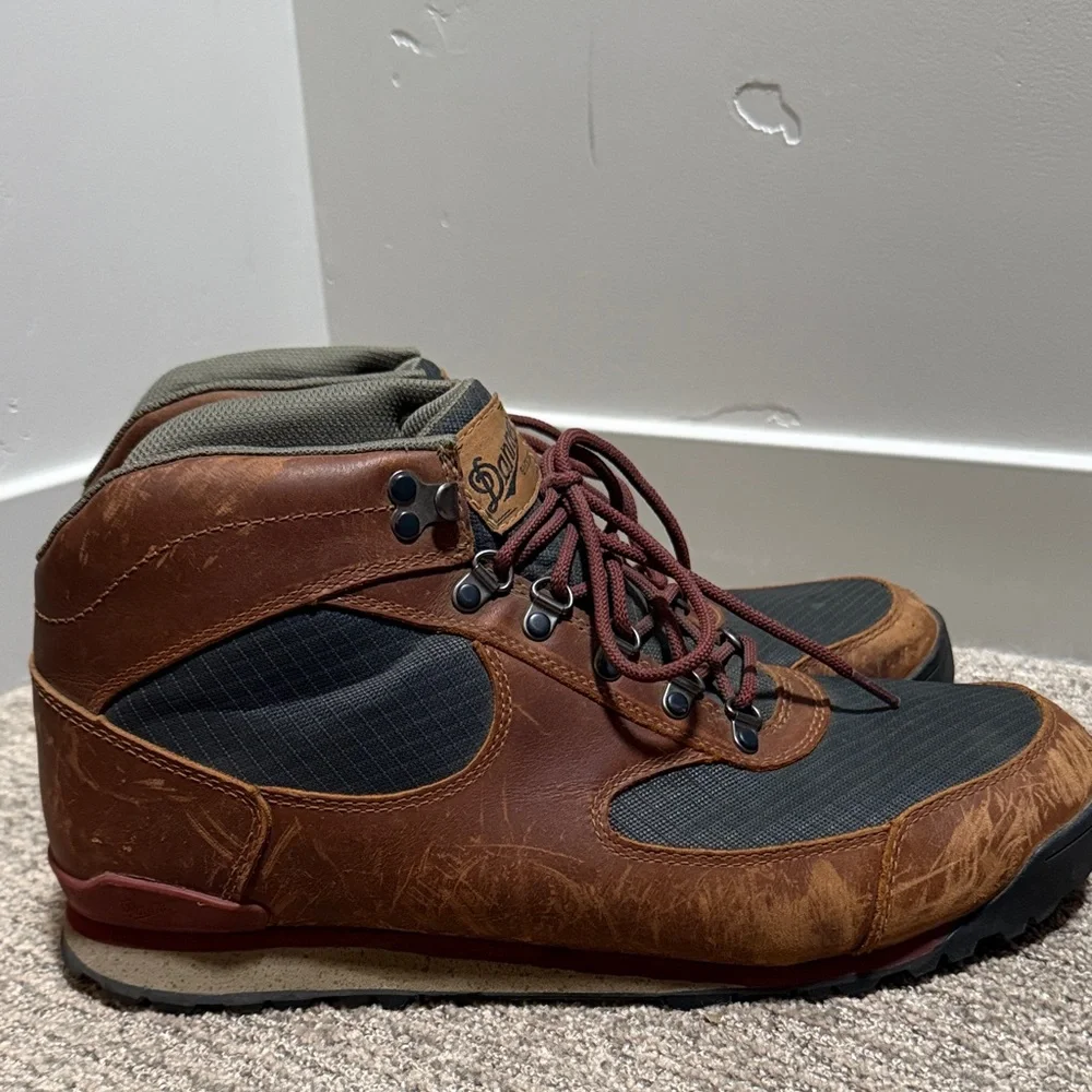 Danner Men's Black and Brown Outdoor Boots - Picture 10 of 11